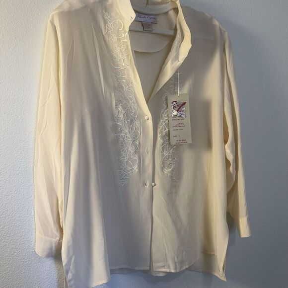 Rhonda Lynne Tops - NWT Rhoda Lynne 100% Silk Cream Button Down Long Blouse Top Shirt Women Large